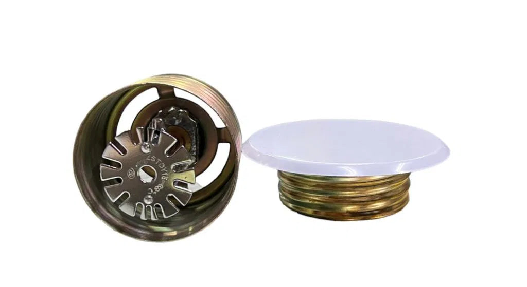 رشاش حريق بالغطاء